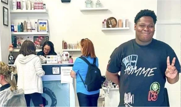 Photo d'élève pendant leur Erasmus coiffure en Espagne